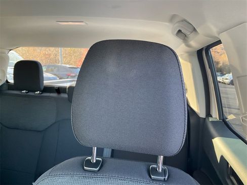 New 2025 Ford Maverick XL w/ Equipment Group 102A image 17