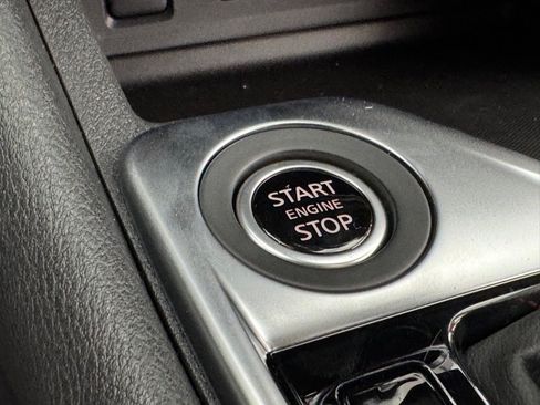 New 2025 Nissan Sentra SR image 20