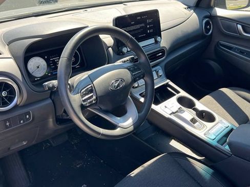 Certified 2023 Hyundai Kona SEL FWD image 12