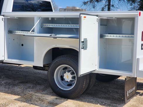 New 2026 Chevrolet Silverado 3500 W/T w/ WT Convenience Package image 14