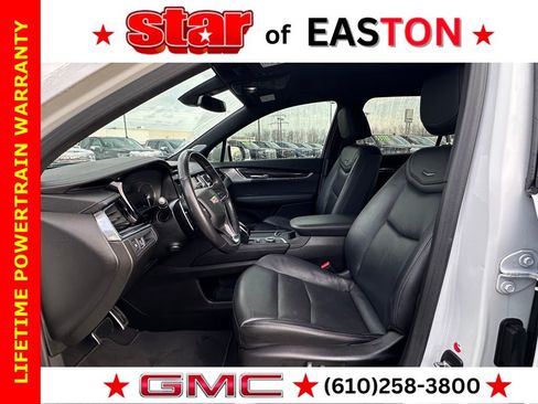 Used 2022 Cadillac XT6 Sport image 17