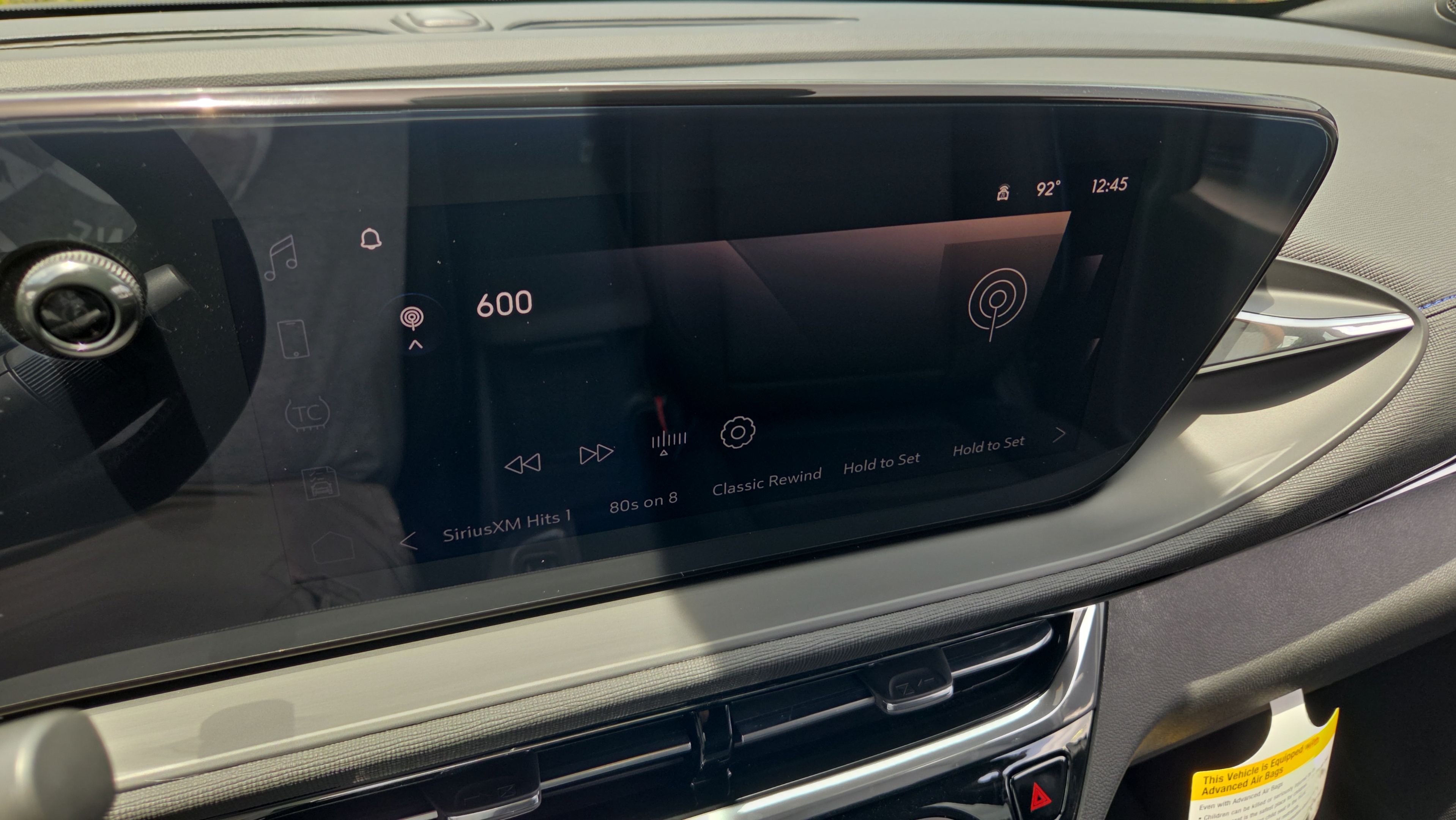 New 2026 Buick Envista Sport Touring w/ Convenience I Package FWD image 18