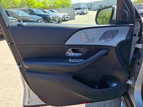 Used 2020 Mercedes-Benz GLE 450 4MATIC image 13