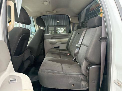 Used 2013 Chevrolet Silverado 3500 4x4 Crew Cab image 13