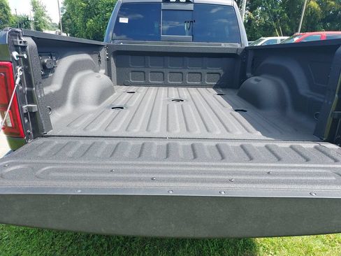 New 2026 RAM 3500 Laramie AWD/4WD image 9