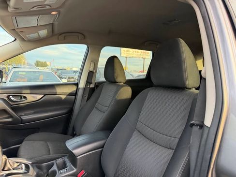 Used 2019 Nissan Rogue SV AWD/4WD image 19