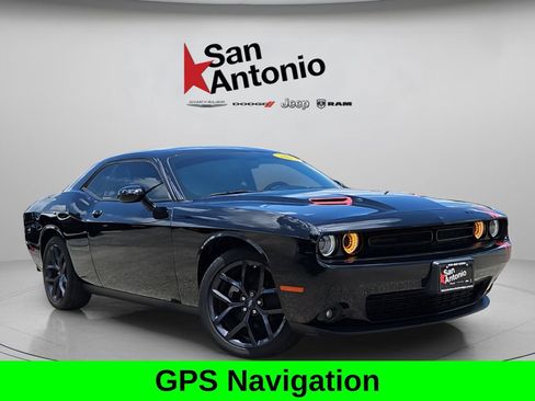 Used 2023 Dodge Challenger SXT w/ Blacktop Package RWD image 2