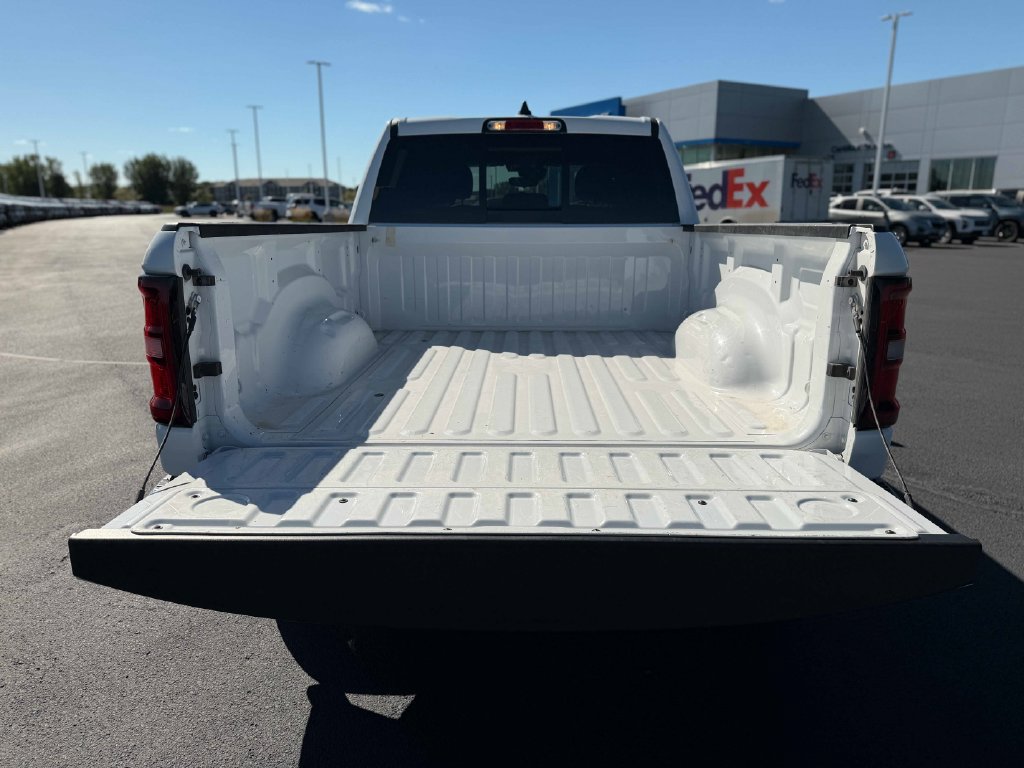 Used 2025 RAM 1500 Tradesman AWD/4WD image 15