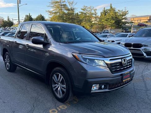 Used 2017 Honda Ridgeline RTS image 5
