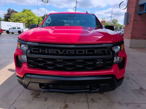Used 2024 Chevrolet Silverado 1500 W/T w/ WT Value Package AWD/4WD image 10