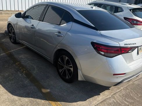 Used 2021 Nissan Sentra SV FWD image 5