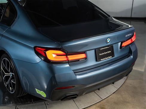 Used 2023 BMW 530e w/ M Sport Package RWD image 31