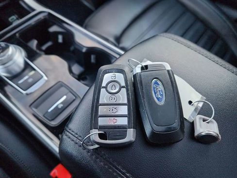 Used 2019 Ford Edge SEL w/ Equipment Group 201A image 51