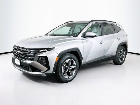 Used 2025 Hyundai Tucson SEL image 3