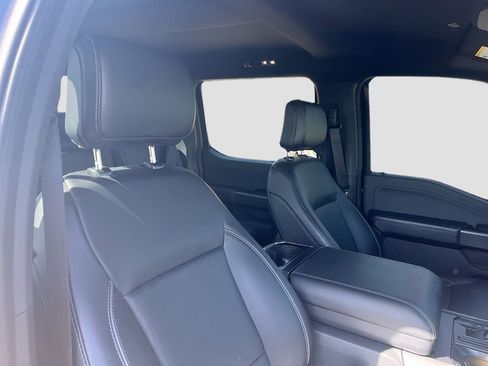 Used 2025 Ford F150 Lariat w/ Equipment Group 501A Mid image 28