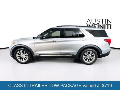 Used 2020 Ford Explorer XLT w/ Equipment Group 202A image 4