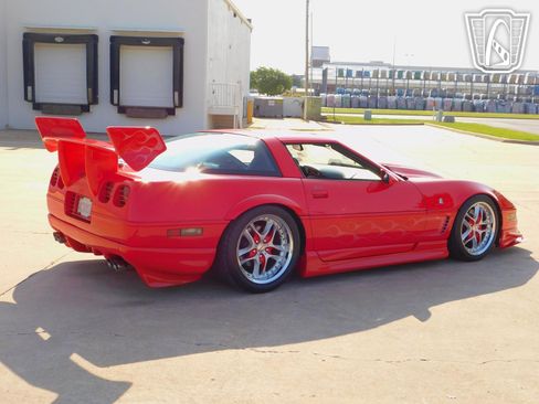 Used 1996 Chevrolet Corvette Coupe image 34