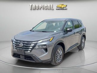 Used 2024 Nissan Rogue S 360° Tour
