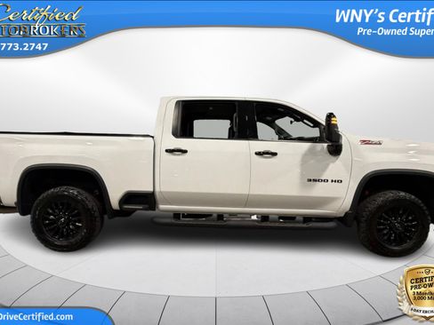 Used 2022 Chevrolet Silverado 3500 LTZ w/ LTZ Plus Package AWD/4WD image 5