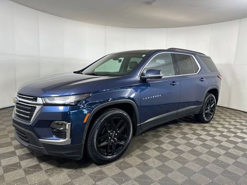 Used 2023 Chevrolet Traverse LT image 7
