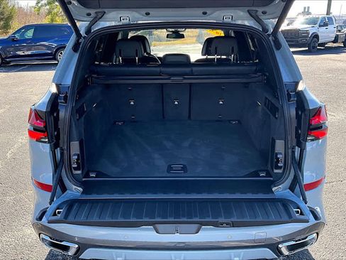 Used 2025 BMW X5 xDrive40i image 10