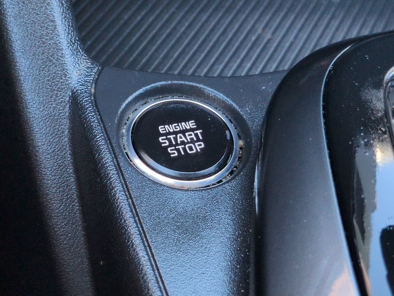 Used 2025 Kia K4 FWD image 25