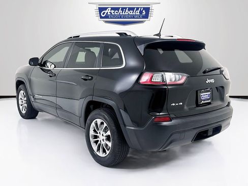 Used 2019 Jeep Cherokee Latitude Plus image 5