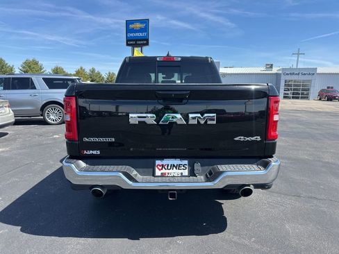 Used 2025 RAM 1500 Laramie AWD/4WD image 13