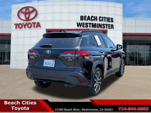 Certified 2023 Toyota Corolla Cross XLE w/ Convenience Package FWD image 10