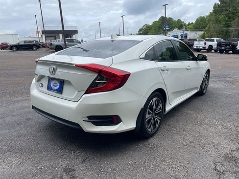 Used 2016 Honda Civic EX-L image 5