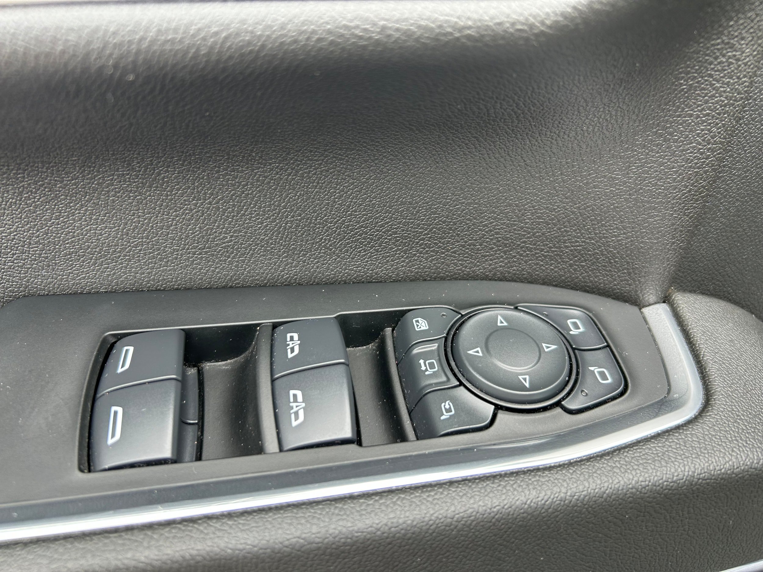 Used 2024 Chevrolet Silverado 2500 High Country w/ High Country Premium Package AWD/4WD image 20