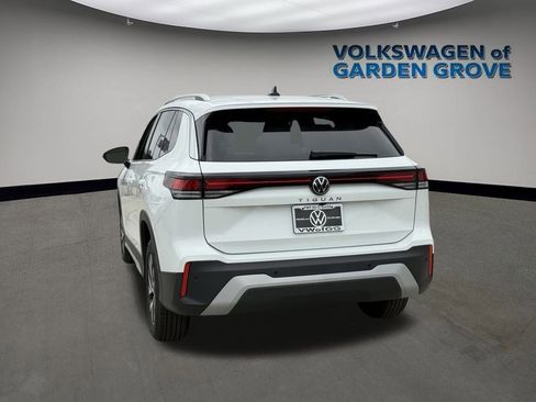 New 2025 Volkswagen Tiguan S image 8