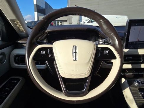 Used 2020 Lincoln Aviator Black Label image 24