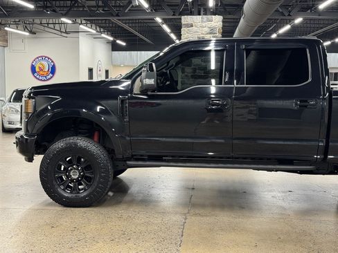 Used 2020 Ford F250 Lariat w/ Tremor Off-Road Package AWD/4WD image 5