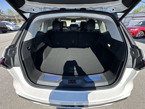 New 2026 Lincoln Nautilus Reserve w/ Jet Appearance Package AWD/4WD image 24