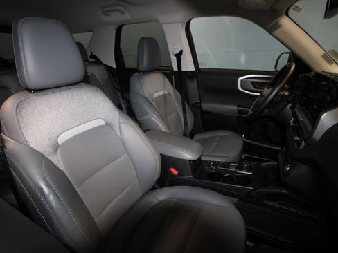 Used 2025 Ford Bronco Sport Badlands image 25