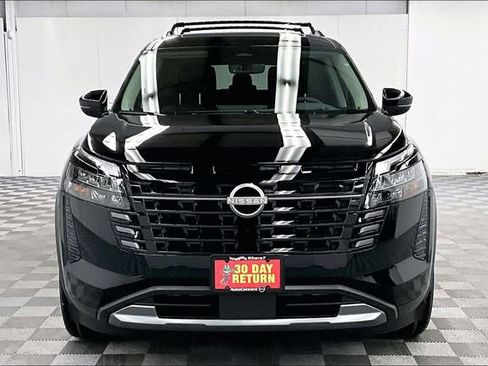 New 2026 Nissan Pathfinder Platinum image 16