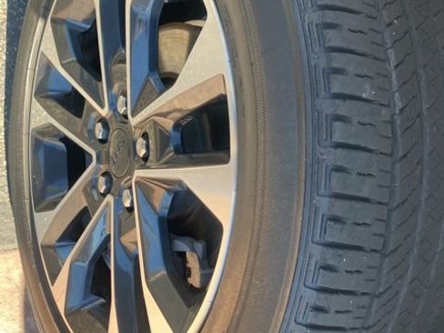 Used 2022 Jeep Grand Cherokee L Overland w/ Luxury Tech Group IV image 24