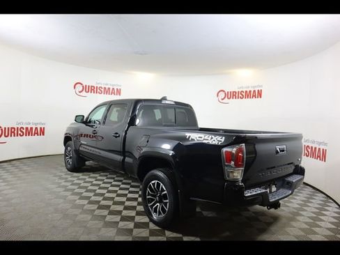 Used 2022 Toyota Tacoma TRD Sport w/ TRD Premium Sport Package image 7