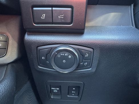 Used 2019 Ford Expedition Limited w/ Equipment Group 302A image 33