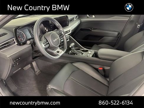 Used 2024 Kia K5 GT-Line w/ GT-Line Premium Package image 9