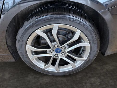 Used 2020 Ford Fusion SEL FWD image 42