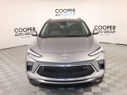 Used 2025 Buick Encore GX Sport Touring w/ Advanced Technology Package image 9