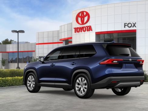 New 2026 Toyota Grand Highlander Limited image 6