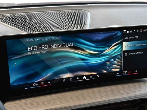 New 2026 BMW 330i Sedan w/ M Sport Package image 26