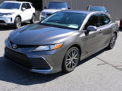 Used 2021 Toyota Camry XLE