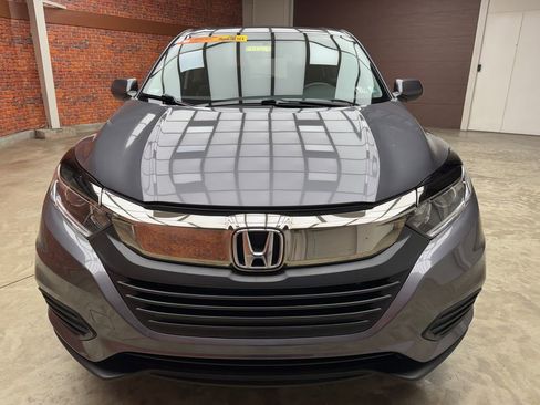 Used 2021 Honda HR-V LX image 9