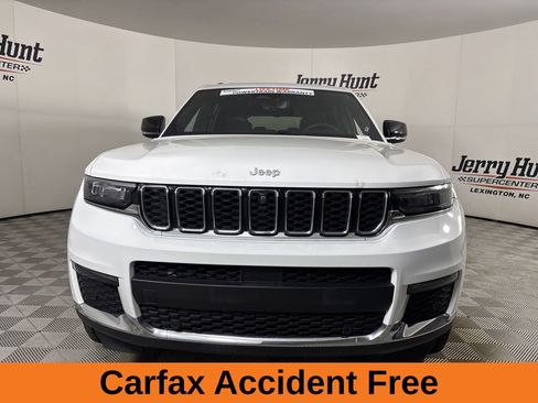 Used 2024 Jeep Grand Cherokee L Limited w/ Luxury Tech Group II AWD/4WD image 3