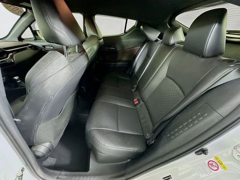 Used 2019 Toyota C-HR Limited image 32