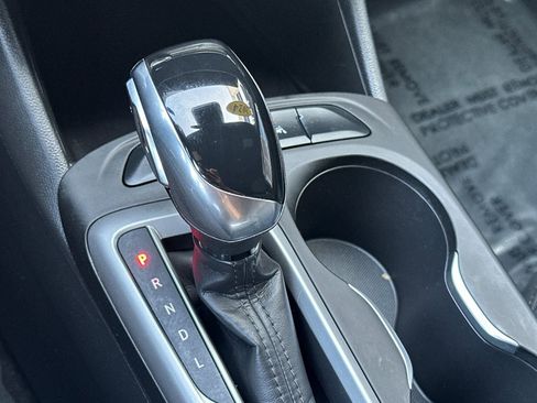 Certified 2024 Buick Envista Preferred image 28